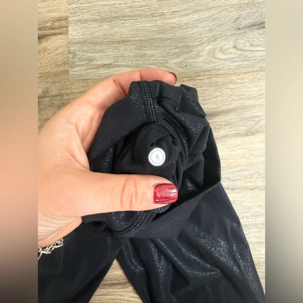 LULULEMON Align High Rise Crop 21